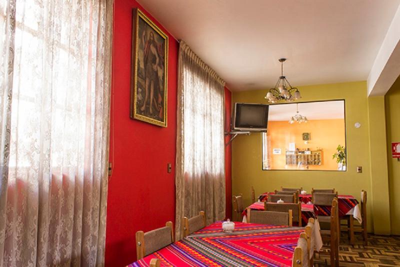 Imperial Puno Hostal Esterno foto